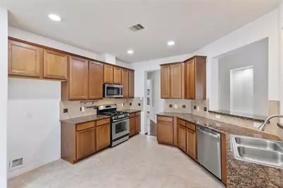 21579 Tims Harbor Dr Drive, Kingwood, TX 77339 - Photo 11