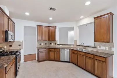 21579 Tims Harbor Dr Drive, Kingwood, TX 77339 - Photo 11