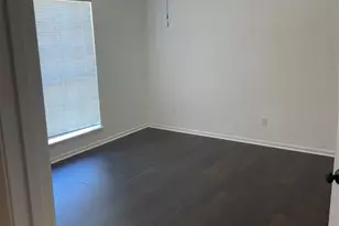 5621 Val Verde St, Houston, TX 77057 - Photo 11