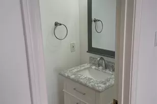 5621 Val Verde St, Houston, TX 77057 - Photo 17