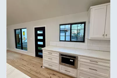 001 1/2 Common Street, Houston, TX 77009 - Photo 11
