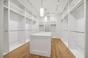 4534 Shetland Ln, Houston, TX 77027 - Photo 17