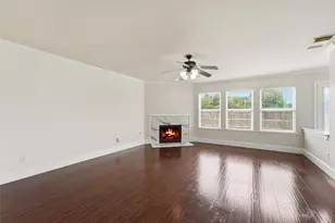 7102 Winston Ranch Pkwy, Richmond, TX 77406 - Photo 5
