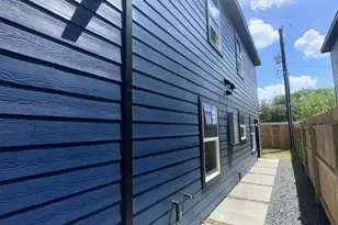 3810 Hiford Dr, Houston, TX 77047 - Photo 13