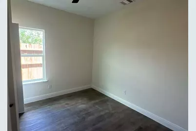 3810 Hiford Drive #B, Houston, TX 77047 - Photo 5