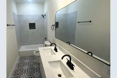 3810 Hiford Drive #B, Houston, TX 77047 - Photo 3