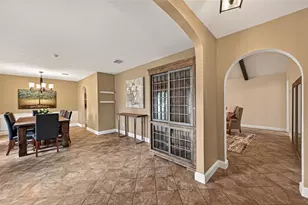 9618 Springmont Dr, Houston, TX 77080 - Photo 5