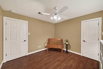 9618 Springmont Drive, Houston, TX 77080 - Photo 27