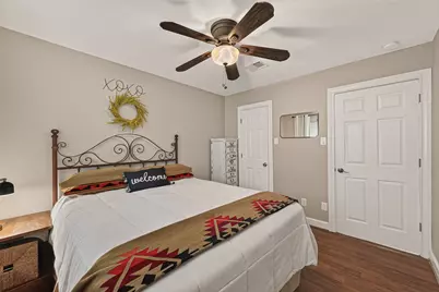 9618 Springmont Drive, Houston, TX 77080 - Photo 29