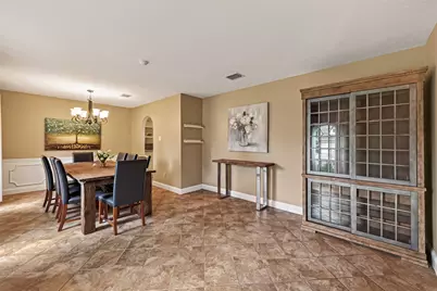 9618 Springmont Drive, Houston, TX 77080 - Photo 7