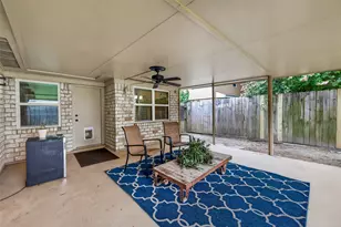 9618 Springmont Dr, Houston, TX 77080 - Photo 39