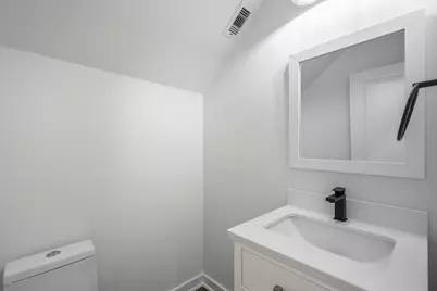 8440 Berry Brush, Houston, TX 77022 - Photo 11