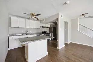 768 Memorial Mews St, Houston, TX 77079 - Photo 5