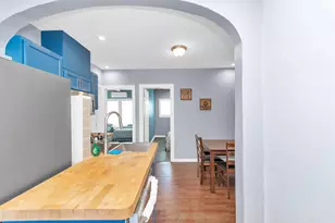 915 8th St, Galveston, TX 77550 - Photo 15