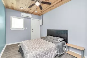 915 8th St, Galveston, TX 77550 - Photo 29