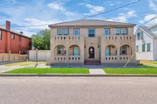 915 8th St, Galveston, TX 77550 - Photo 3