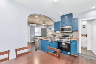 915 8th St, Galveston, TX 77550 - Photo 25