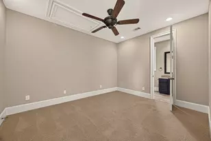 1652 Norfolk St, Houston, TX 77006 - Photo 31