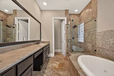 1652 Norfolk Street #B, Houston, TX 77006 - Photo 21