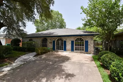 11719 Murr Way, Houston, TX 77048 - Photo 1