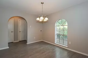 11719 Murr Way, Houston, TX 77048 - Photo 9