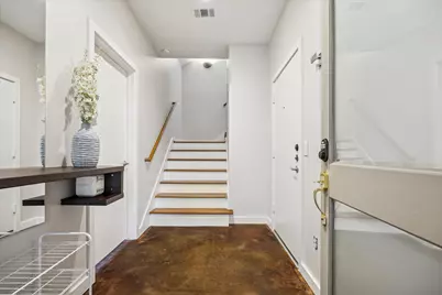 2404 Fairview Street #C, Houston, TX 77006 - Photo 11