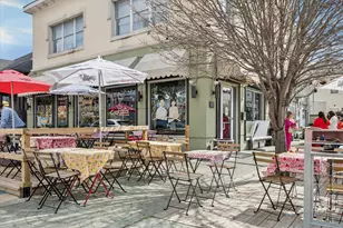 2404 Fairview St, Houston, TX 77006 - Photo 27