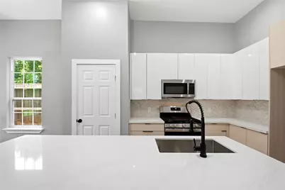 4336 Maggie Street, Houston, TX 77051 - Photo 19