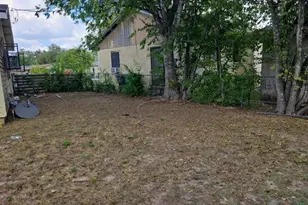 4146 Tamarak Dr, San Antonio, TX 78220 - Photo 9