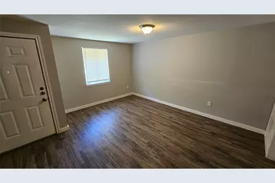 5731 W Airport Boulevard, Houston, TX 77035 - Photo 3