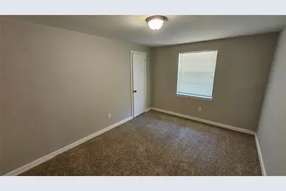 5731 W Airport Boulevard, Houston, TX 77035 - Photo 13
