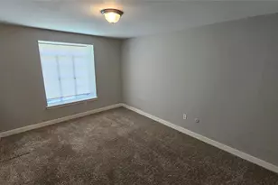 5731 W Airport Blvd, Houston, TX 77035 - Photo 15