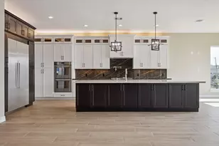 606 Appia Dr, Kemah, TX 77565 - Photo 13
