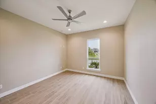 606 Appia Dr, Kemah, TX 77565 - Photo 25