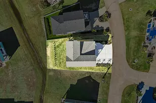 3930 Mendocino, Galveston, TX 77554 - Photo 41