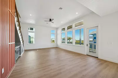 3930 Mendocino, Galveston, TX 77008 - Photo 9