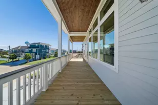 3930 Mendocino, Galveston, TX 77008 - Photo 29