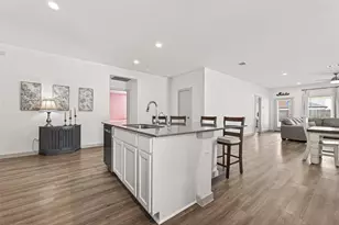 7710 Murciana Dr, Rosharon, TX 77583 - Photo 9