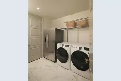 1717 Bissonnet Street #1501, Houston, TX 77005 - Photo 27