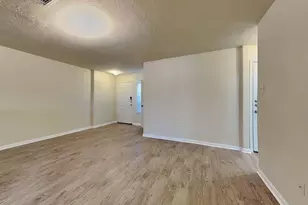 12618 Mountain Daisy Rd, Houston, TX 77038 - Photo 13