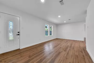 1913 41st Avenue N, Texas City, TX 77590 - Photo 13