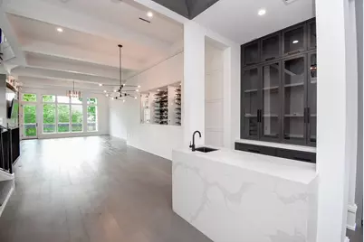 1107 Berthea Street #B, Houston, TX 77006 - Photo 19