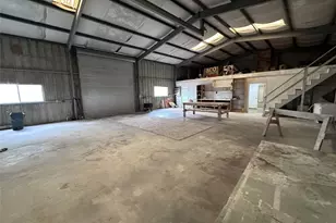 1204 Co Rd 408, El Campo, TX 77437 - Photo 15