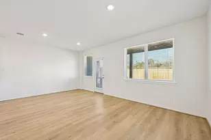 621 Sand Dollar Dr, Kemah, TX 77565 - Photo 5