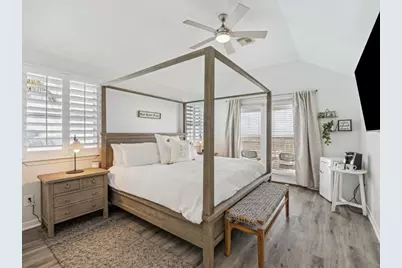 530 Dolphin Street, Freeport, TX 77541 - Photo 13