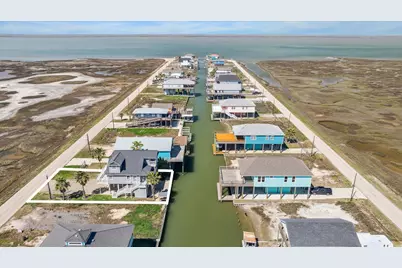 530 Dolphin Street, Freeport, TX 77541 - Photo 29