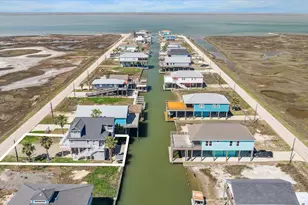 530 Dolphin St, Freeport, TX 77541 - Photo 29