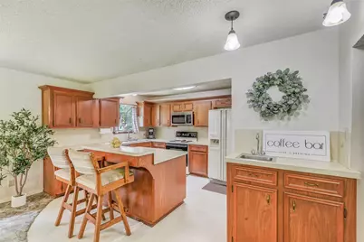 181 County Road 3561, New Caney, TX 77357 - Photo 13