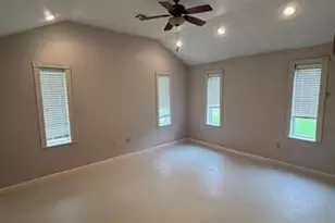 445 W Railroad Ave, China, TX 77613 - Photo 25