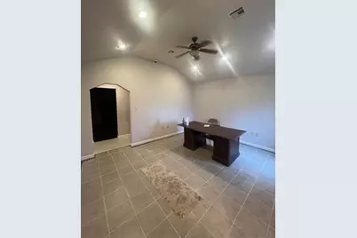 445 W Railroad Avenue, China, TX 77613 - Photo 23